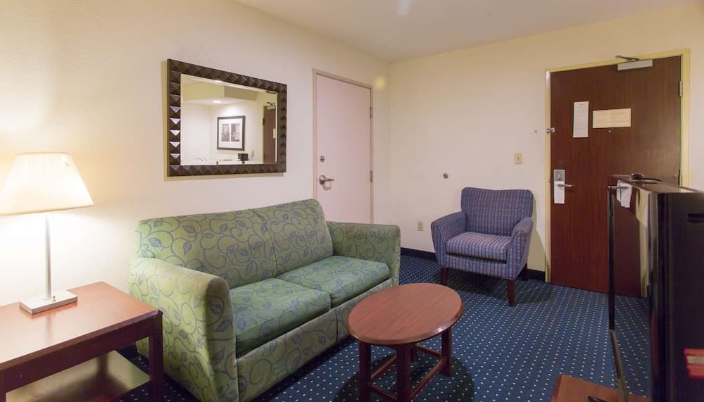 Studios and Suites 4 Less Gum Road