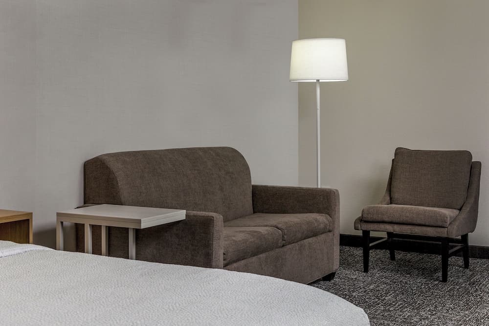 Spark by Hilton Denver International Airport