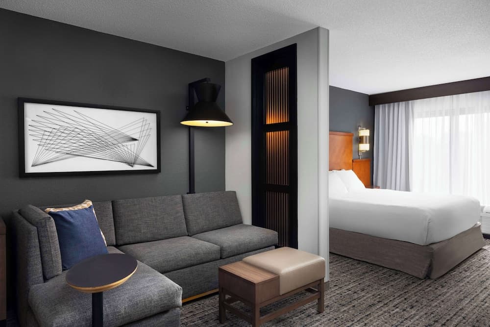Hyatt Place Indianapolis Airport