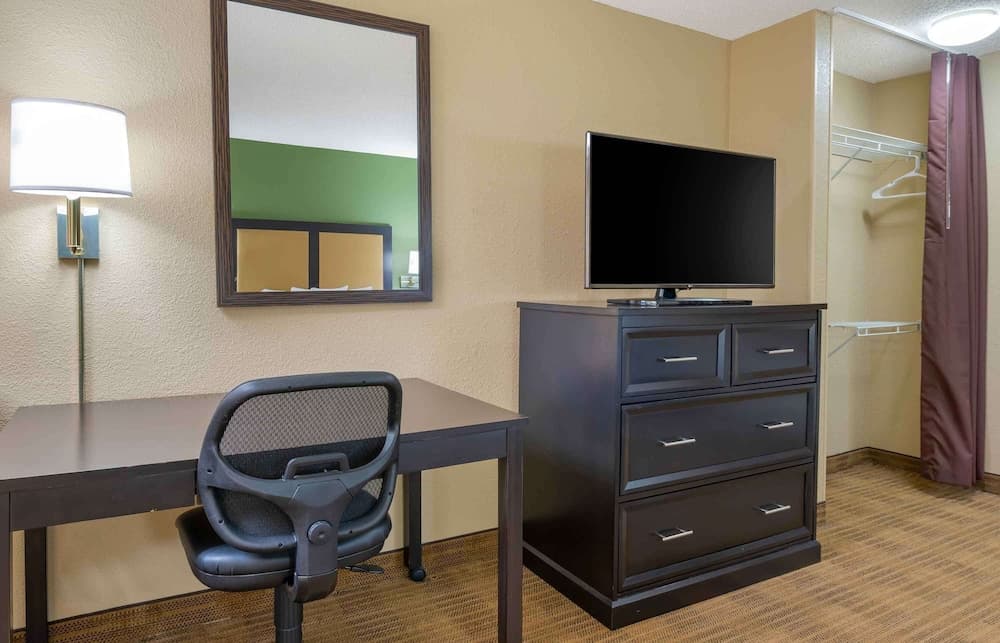 Extended Stay America Select Suites - Columbus - Worthington