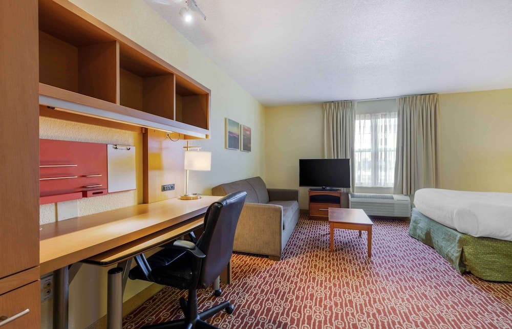 Extended Stay America Suites Chantilly Dulles