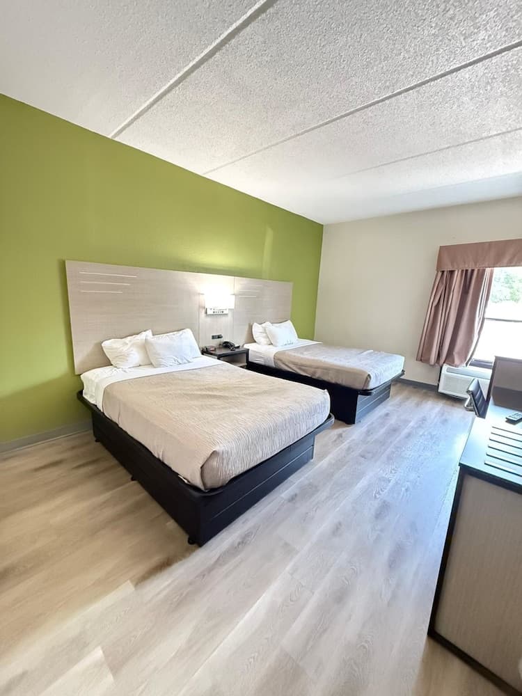 Quality Inn & Suites Thomasville I-85