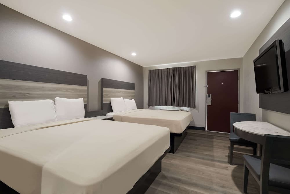 Rodeway Inn San Bernardino - Colton