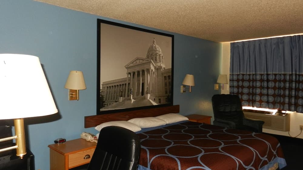 Super 8 by Wyndham Potosi