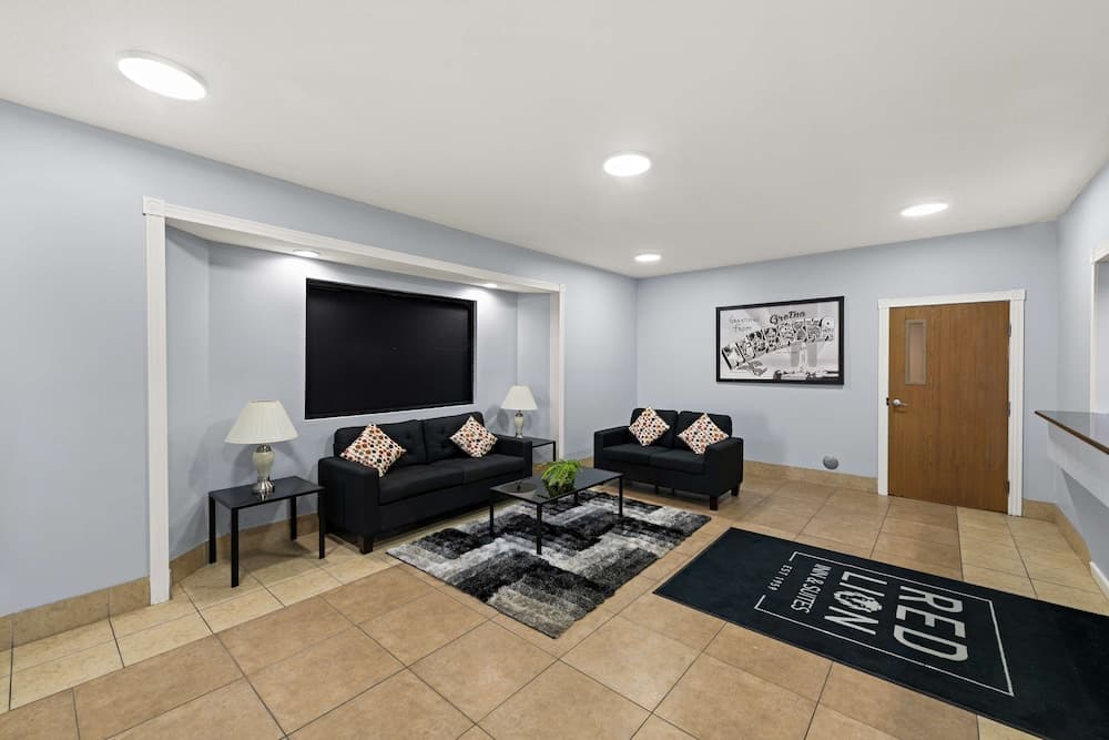 Red Lion Inn & Suites Gretna - Omaha SW