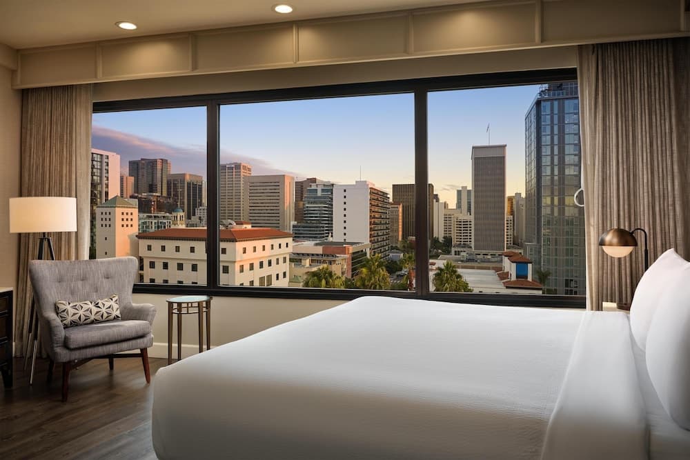 The DEXTRO Little Italy, BW Premier Collection