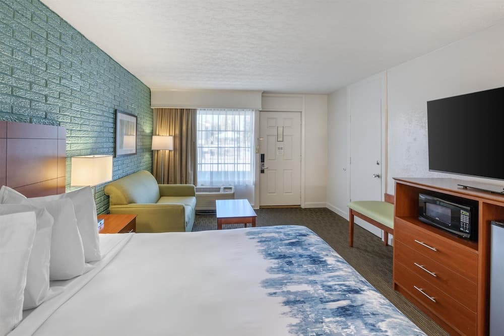 Best Western Hendersonville Inn