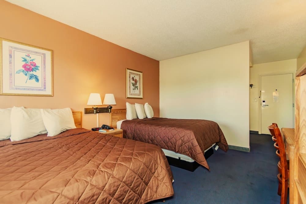 Americas Best Value Inn Austinburg