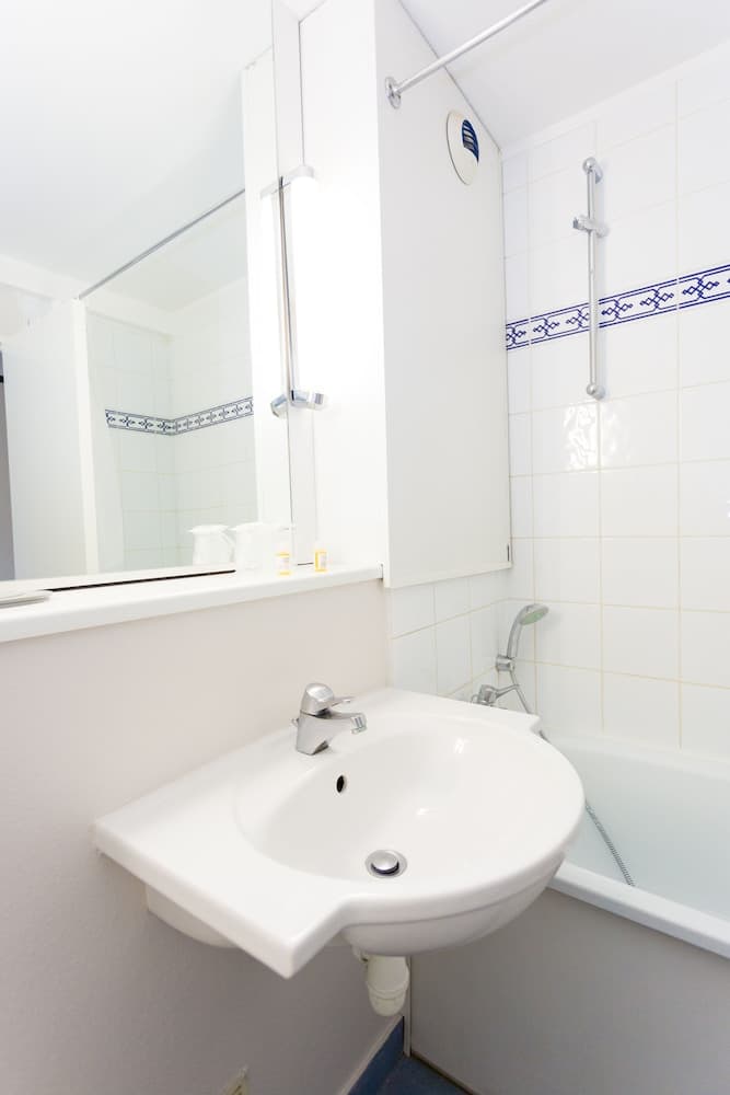 Hôtel inn Eybens - Grenoble Sud (ex: Kyriad)