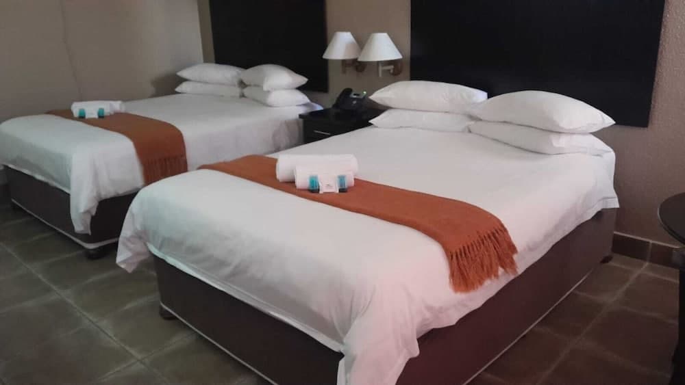 Wilderness Beach Hotel