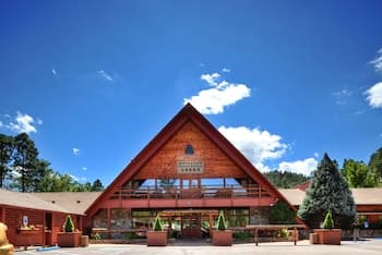 Kohl's Ranch Lodge