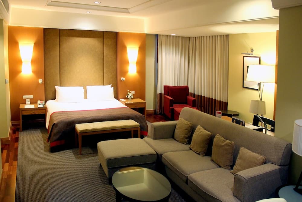 Centara Hotel Hat Yai