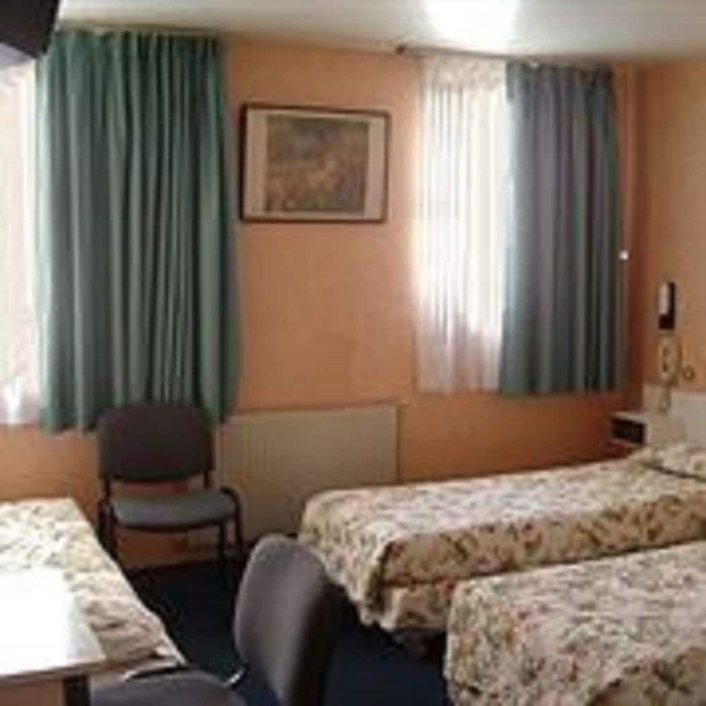 Nouveau Paris Park Hotel