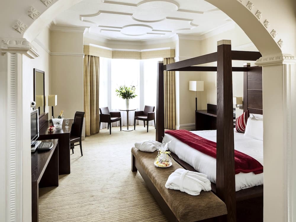 Mercure Hull Grange Park Hotel