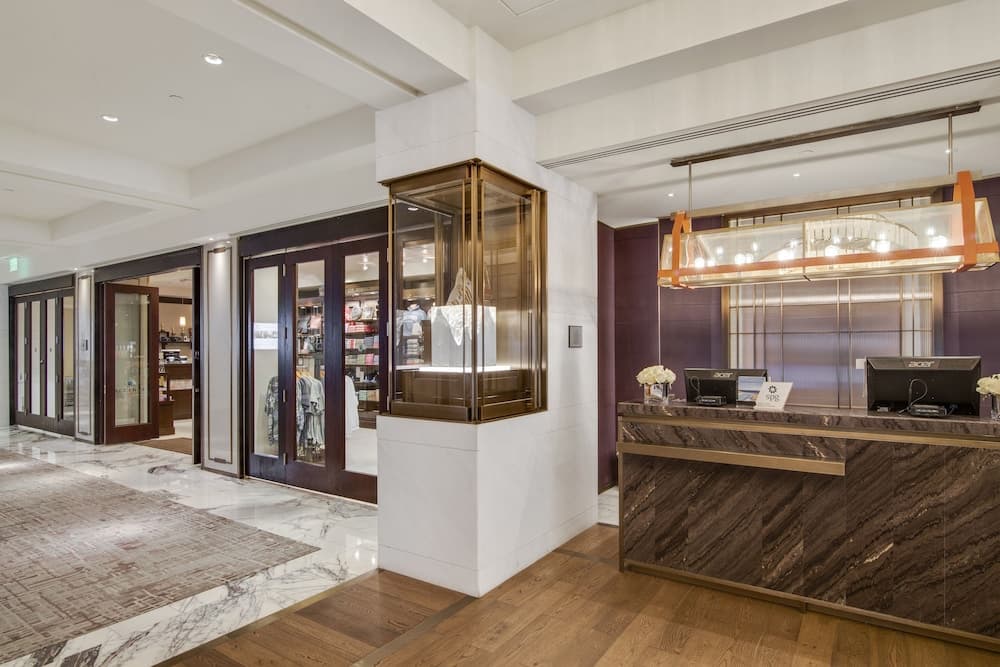 Sheraton Universal Hotel