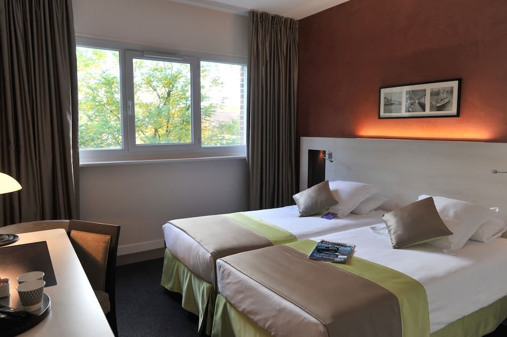 Mercure Maurepas Saint Quentin