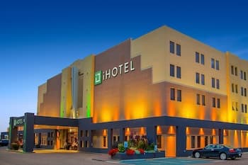 iHOTEL & Conference Center Red Deer
