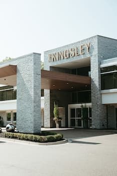 The Kingsley Bloomfield Hills - a DoubleTree by Hilton
