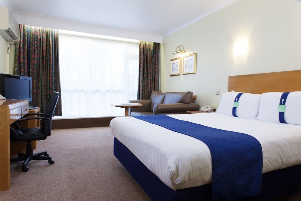 Holiday Inn NEWPORT by IHG