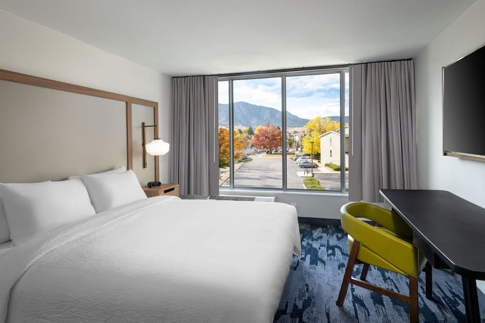 Fairfield Inn & Suites by Marriott Boulder