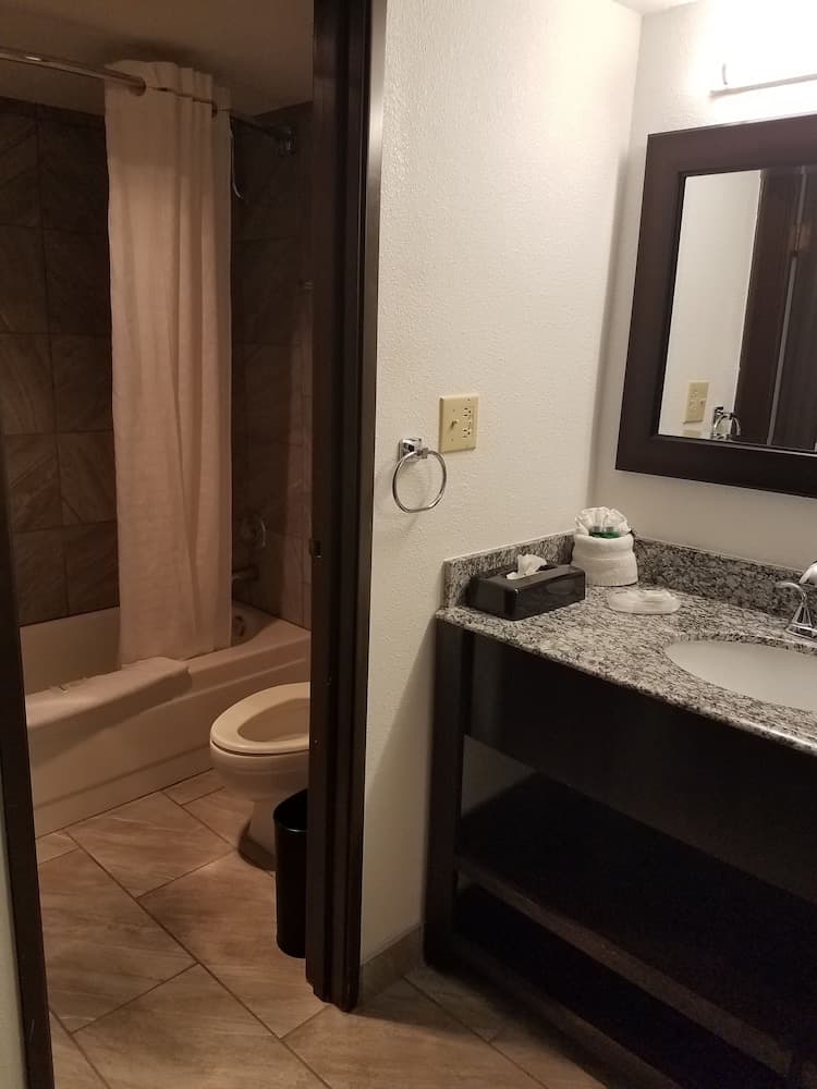 Best Western InnSuites Tucson Foothills Hotel & Suites