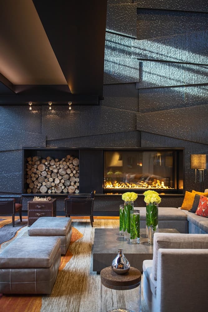 The Baronette Renaissance Detroit-Novi Hotel