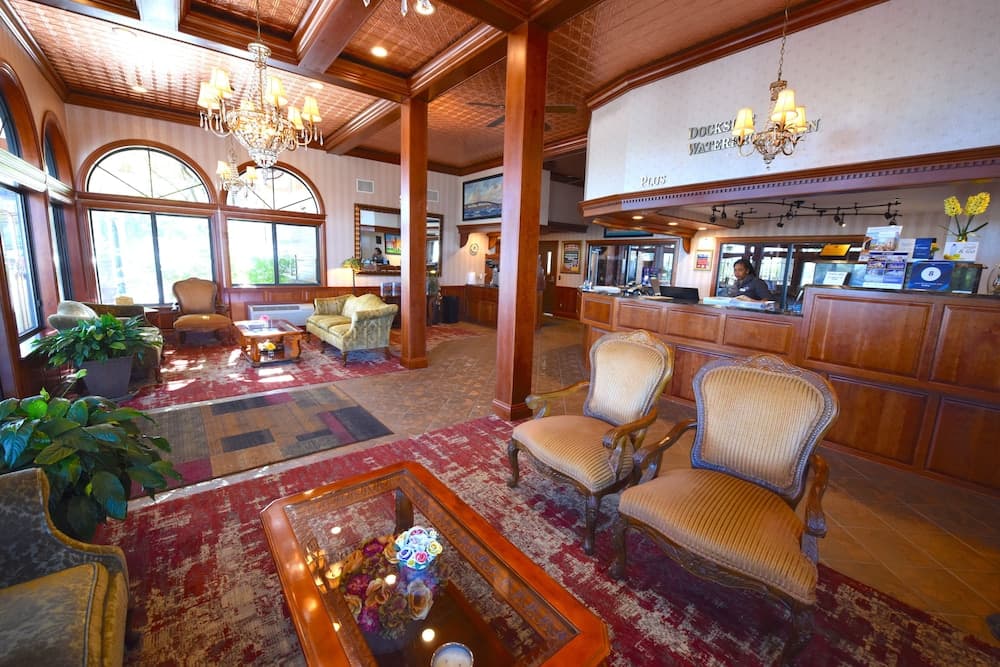 Best Western Plus Dockside Waterfront Inn