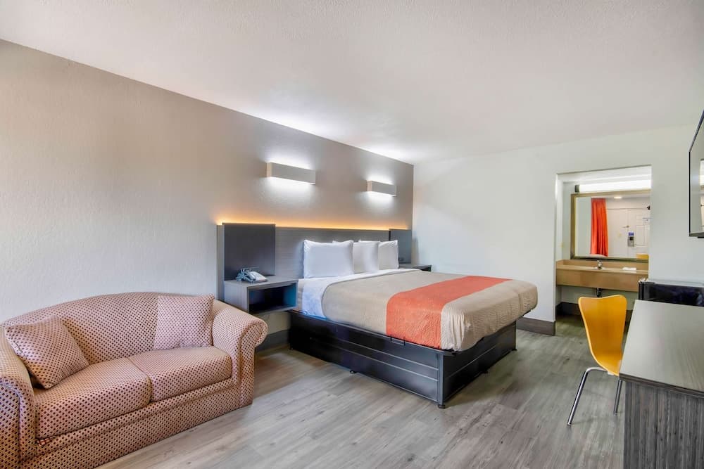 Motel 6 Lafayette, LA