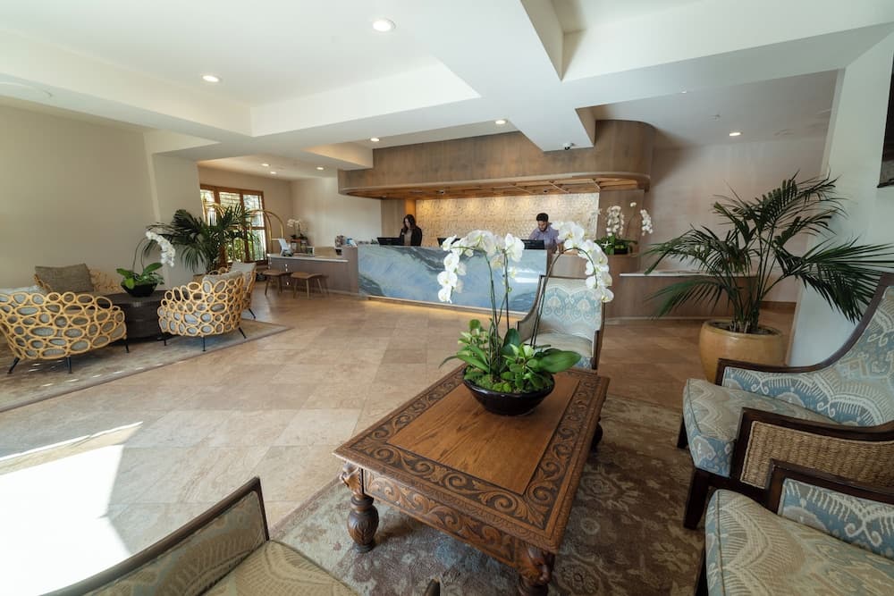 Pacific Terrace Hotel