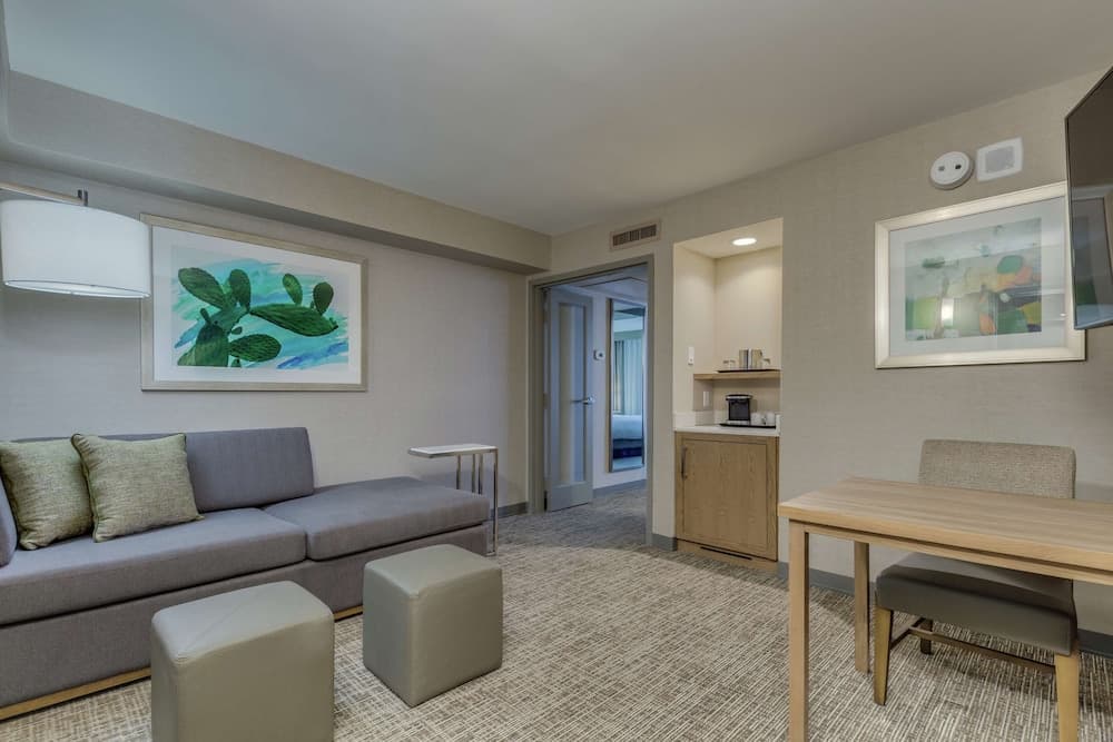 DoubleTree by Hilton Phoenix Chandler