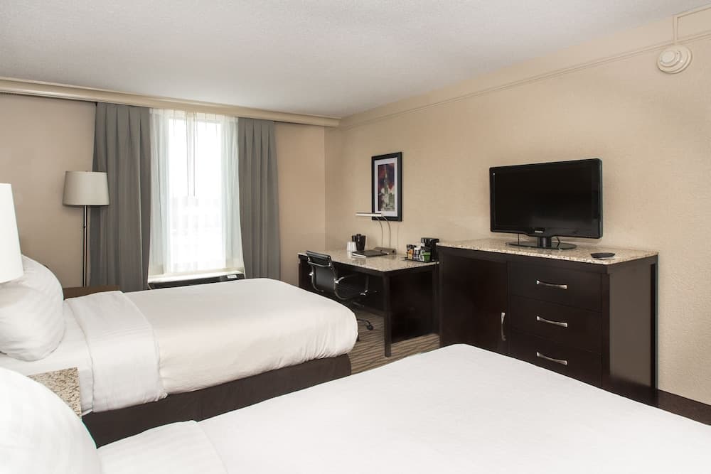 Best Western Plus Strongsville Cleveland