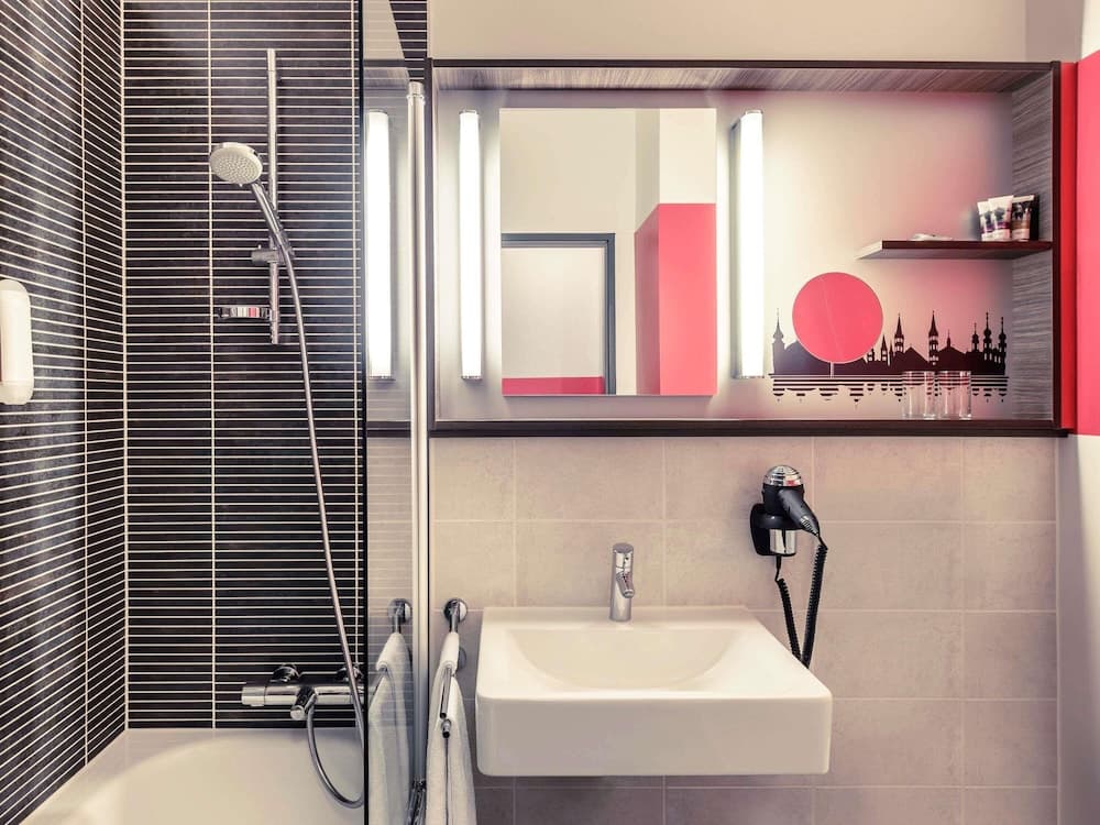 Mercure Hotel Wuerzburg Am Mainufer