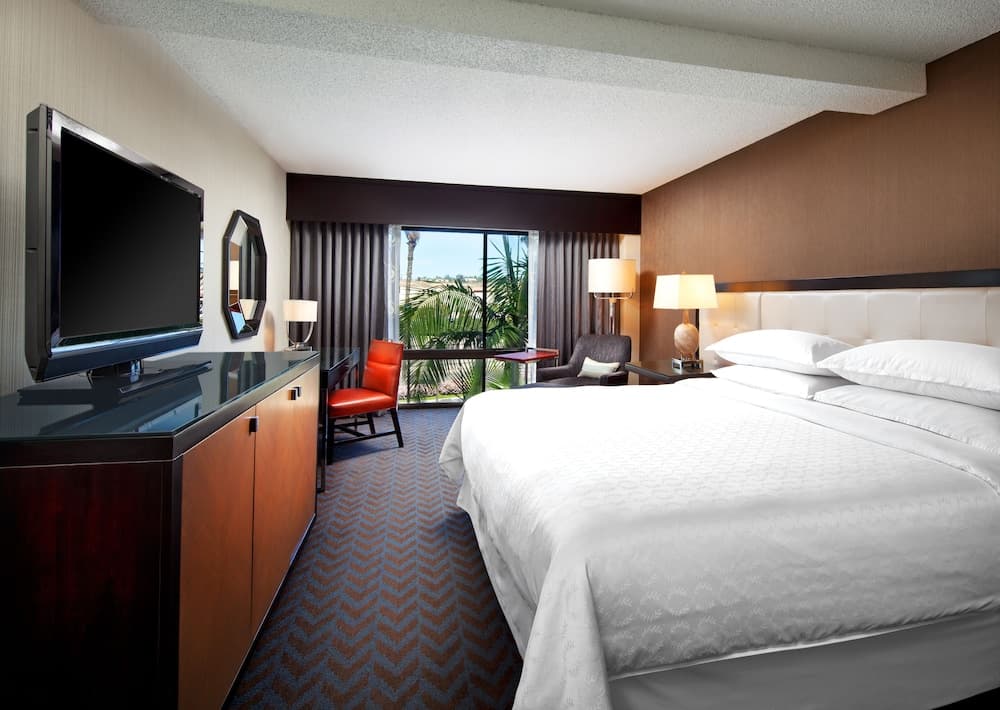 Sheraton Mission Valley San Diego Hotel