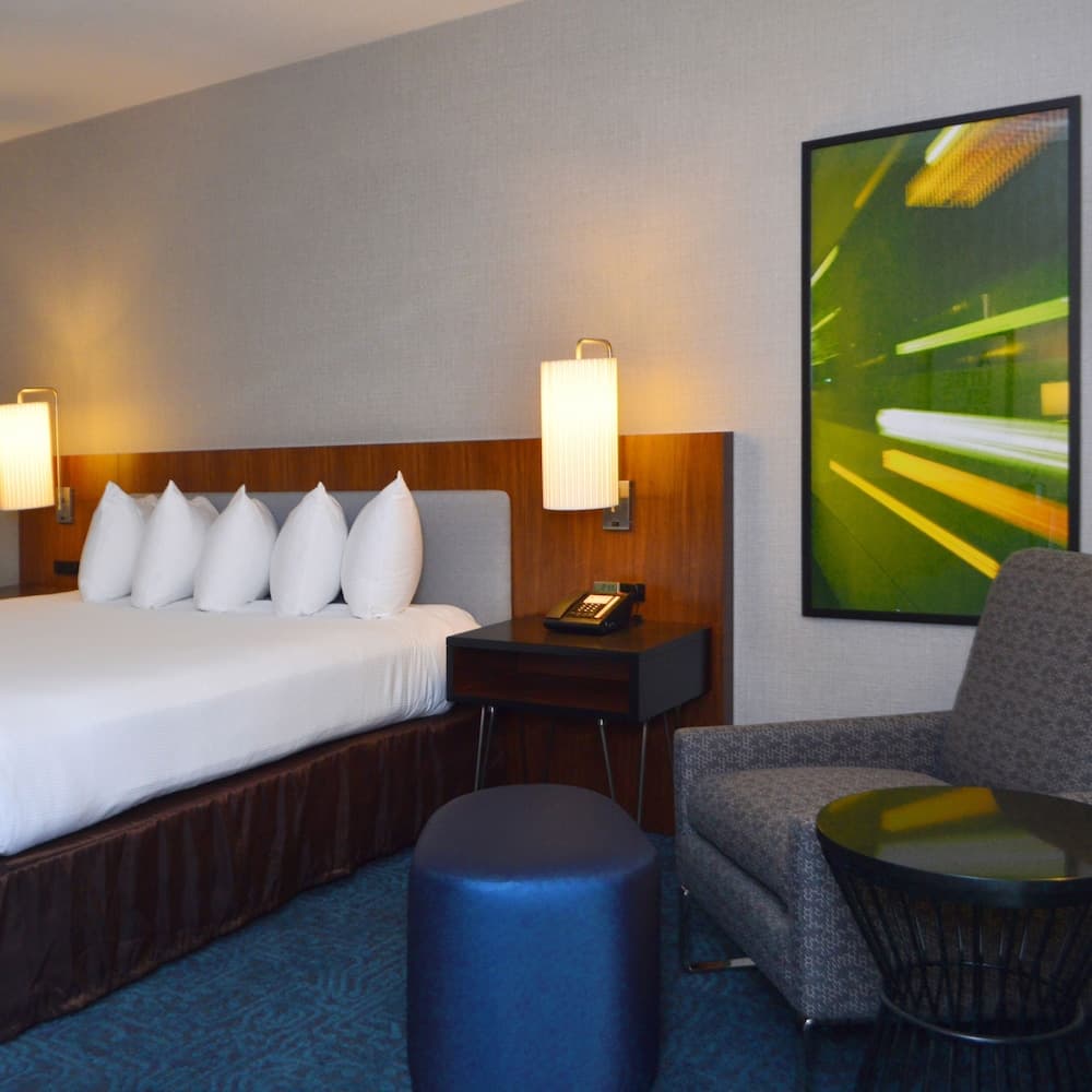 Doubletree by Hilton Newark - Fremont