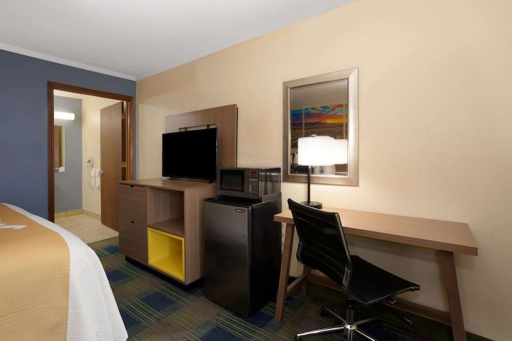 Days Inn by Wyndham Alamogordo/White Sands