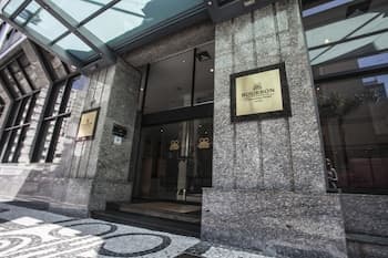 Bourbon Curitiba Hotel e Suítes