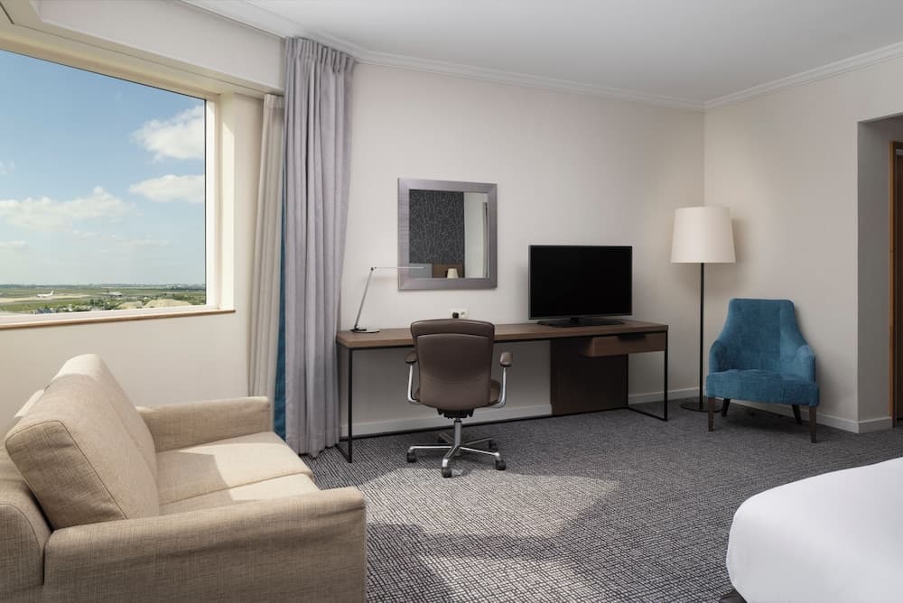 Hilton Paris Charles de Gaulle Airport