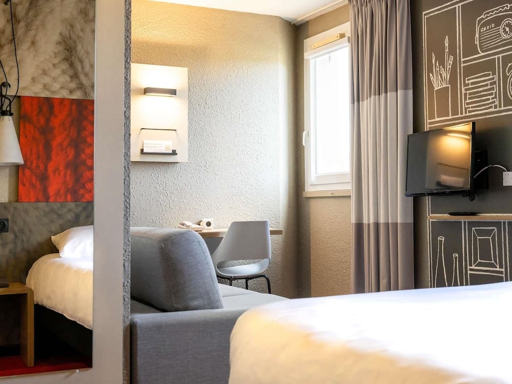 ibis Carcassonne Est La Cité