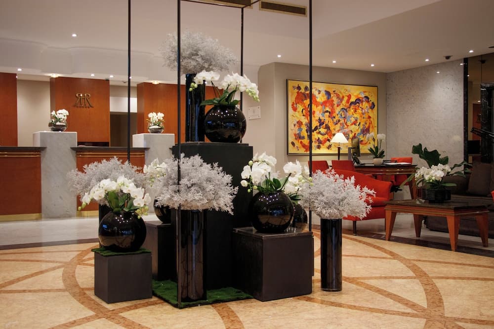 Le Royal Hotels & Resorts