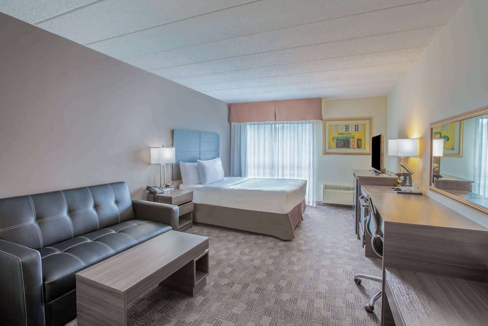 Days Inn by Wyndham Sudbury & Conference Centre