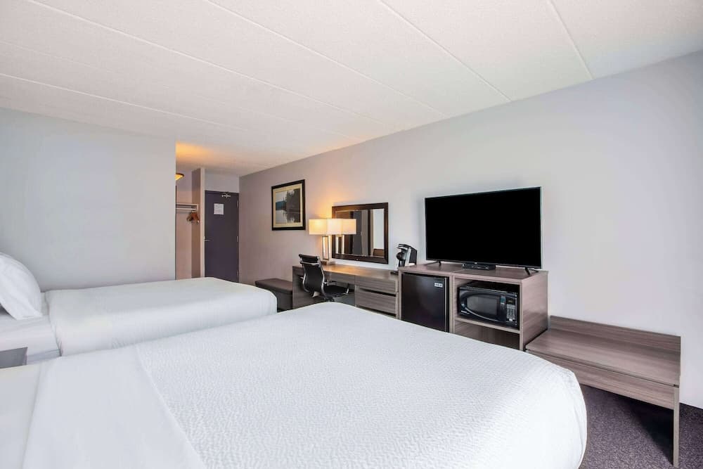 Days Inn by Wyndham Sudbury & Conference Centre