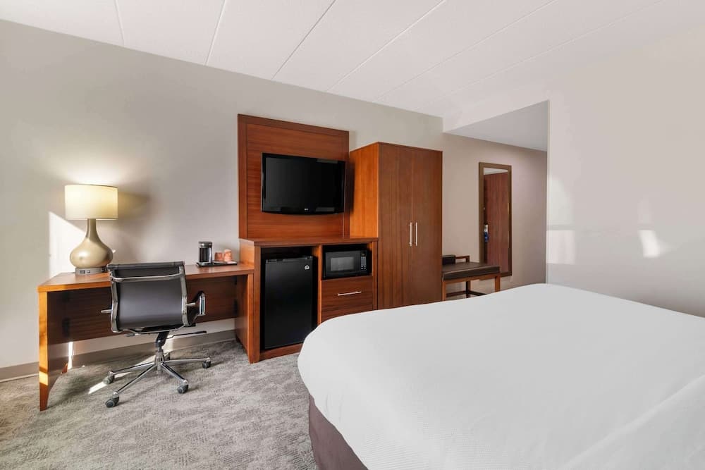 Comfort Inn Manchester Airport