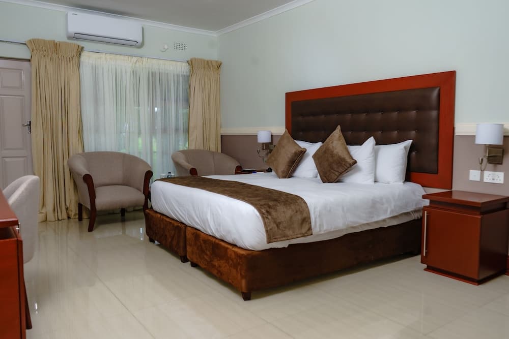 Great Zimbabwe Hotel