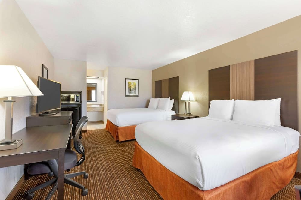 Best Western Sawmill Inn