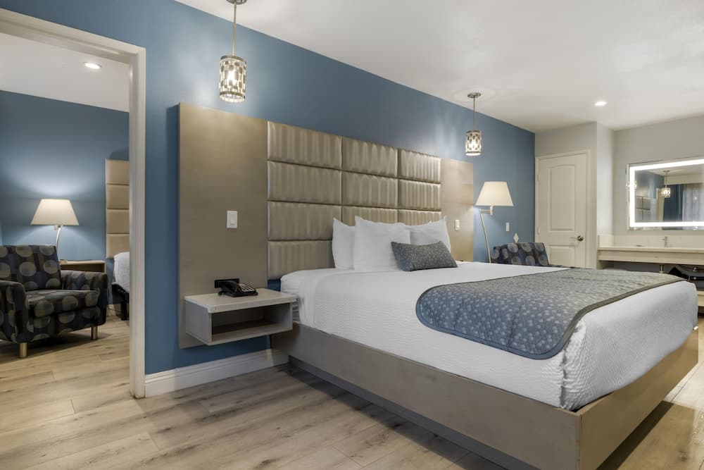 Best Western Orange Plaza