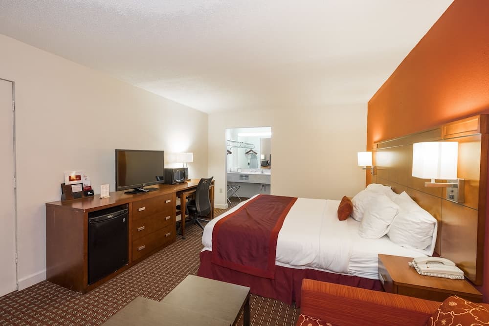 Ramada by Wyndham Walterboro