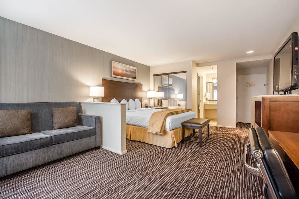 Quality Inn & Suites Hermosa Beach