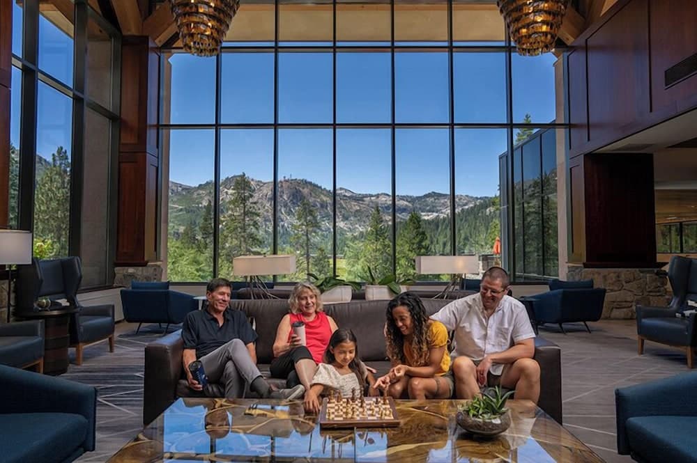 Everline Resort and Spa, Lake Tahoe