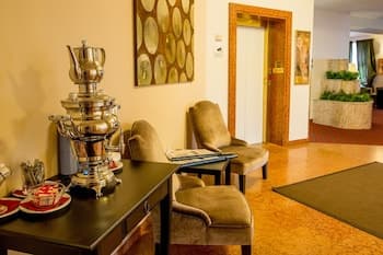 Goldenes Theaterhotel