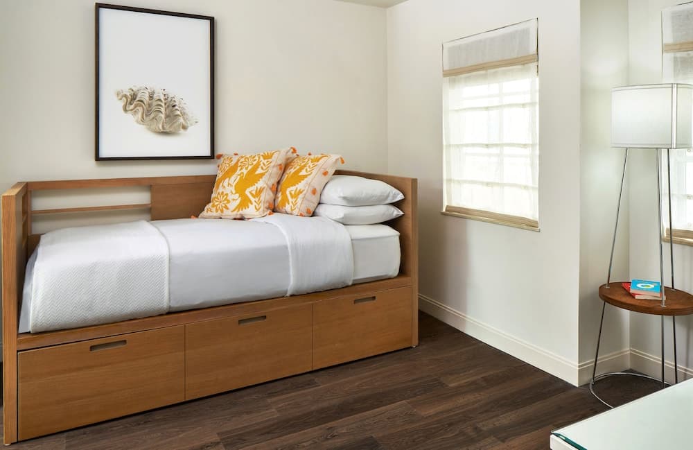 Baker's Cay Resort Key Largo, Curio Collection by Hilton